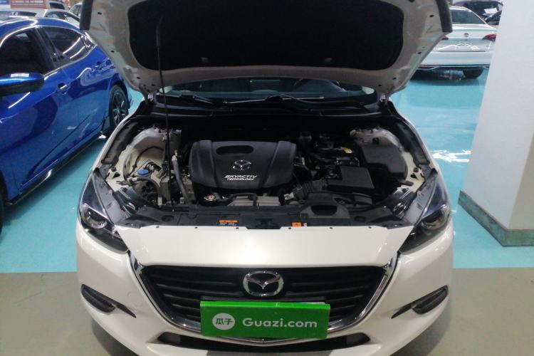 Used Mazda 3 Axela 2019 Cloud-Control Edition Hatchback 1.5L Automatic Comfort Model China VI Standard Engine Bay
