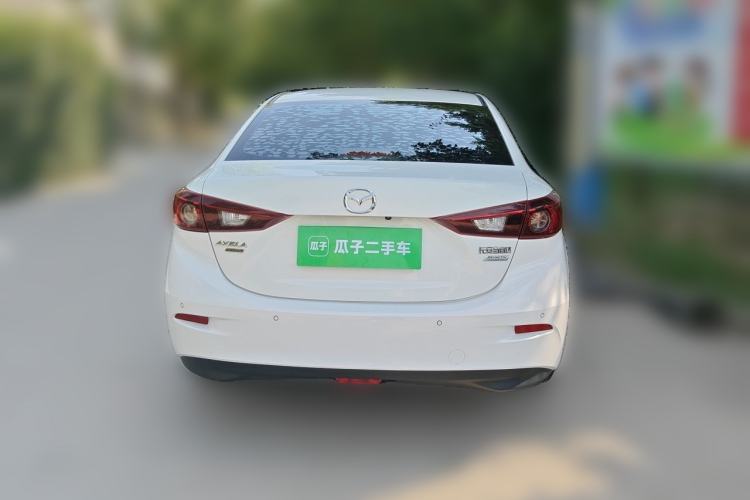 Used Mazda 3 Axela 2019 Cloud-Controlled Version Sedan 1.5L Automatic Comfort Trim China VI Standard Exterior 4