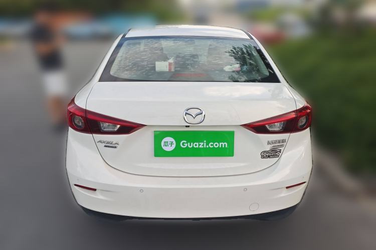 Used Mazda 3 Axela 2019 Cloud-Controlled Sedan 1.5L Automatic Luxury Model China VI Standard Exterior 4