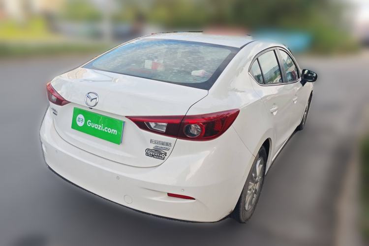 Used Mazda 3 Axela 2019 Cloud-Controlled Sedan 1.5L Automatic Luxury Model China VI Standard Exterior 5