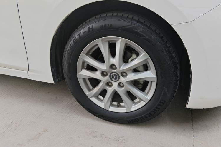 Used Mazda 3 Axela 2019 Cloud-Controlled Version Sedan 1.5L Automatic Comfort Trim China VI Standard Exterior 7