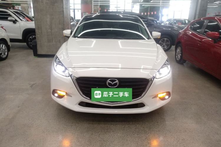Used Mazda 3 Axela 2019 Cloud-Controlled Sedan 1.5L Automatic Luxury Model China VI Standard Front