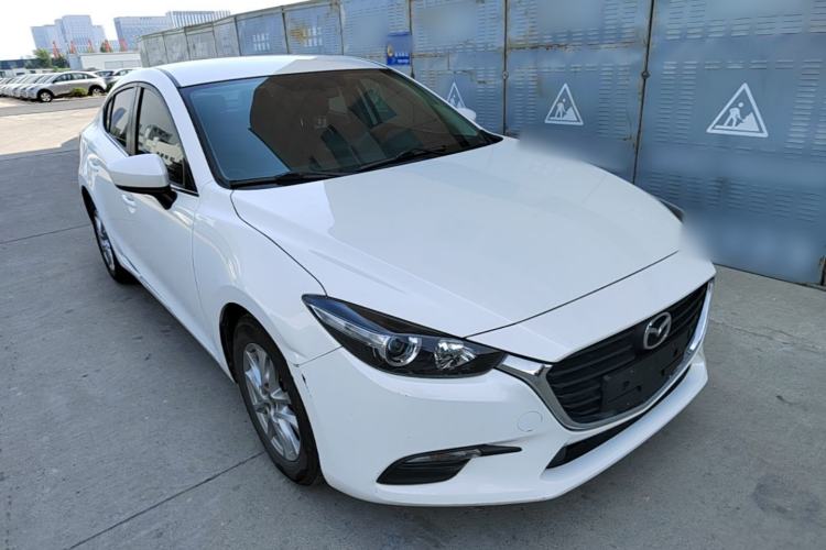 Used Mazda 3 Axela 2019 Cloud-Controlled Version Sedan 1.5L Automatic Comfort Trim China VI Standard Front Right 45 Deg