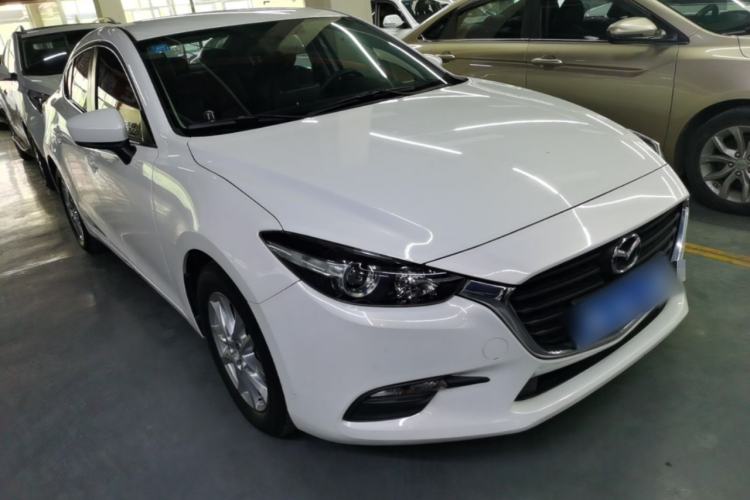 Used Mazda 3 Axela 2019 Cloud-Controlled Version Sedan 1.5L Automatic Comfort Trim China VI Standard Front Right 45 Deg