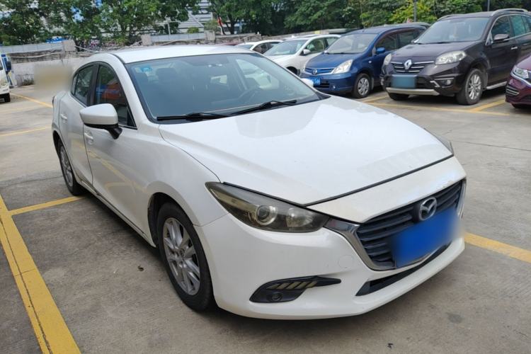 Used Mazda 3 Axela 2019 Cloud-Controlled Version Sedan 1.5L Automatic Comfort Trim China VI Standard Front Right 45 Deg