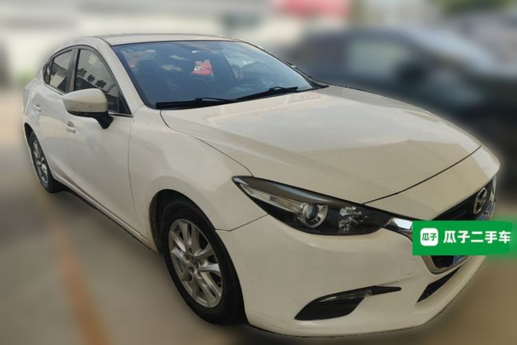 Used Mazda 3 Axela 2019 Cloud-Controlled Version Sedan 1.5L Automatic Comfort Trim China V Standard Front Right 45 Deg