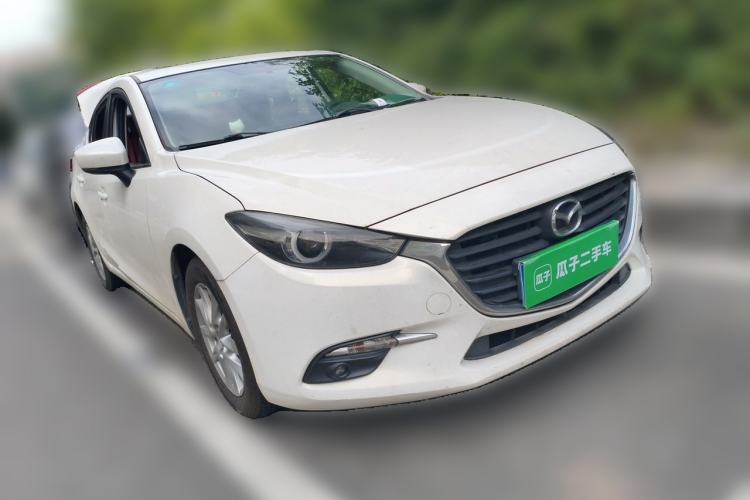 Used Mazda 3 Axela 2019 Cloud-Controlled Sedan 1.5L Automatic Luxury Model China VI Standard Front Right 45 Deg