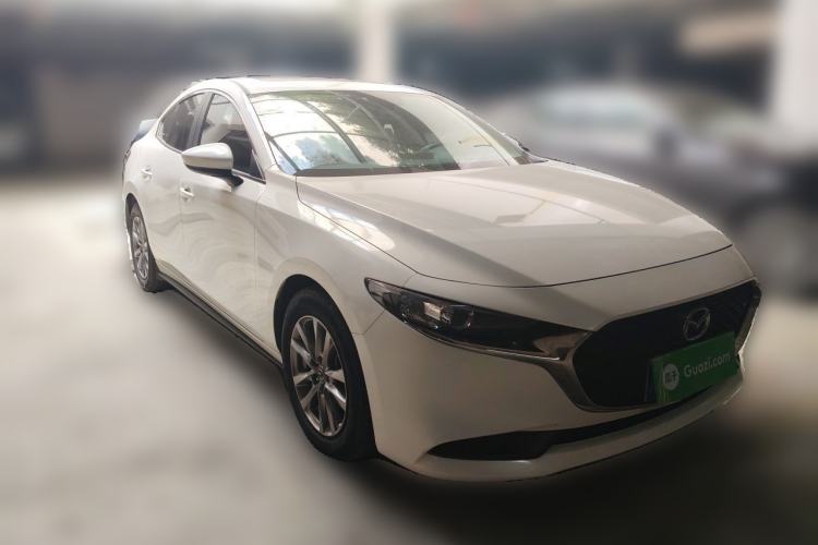 Used Mazda 3 Axela 2019 Cloud-Controlled Version Sedan 1.5L Automatic Luxury Trim China VI Standard Front Right 45 Deg