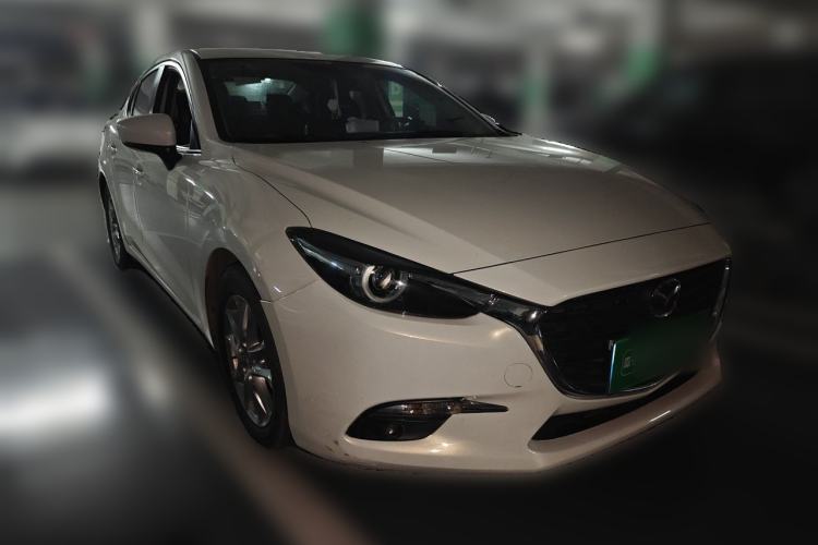 Used Mazda 3 Axela 2019 Cloud-Controlled Sedan 1.5L Automatic Luxury Model China VI Standard Front Right 45 Deg