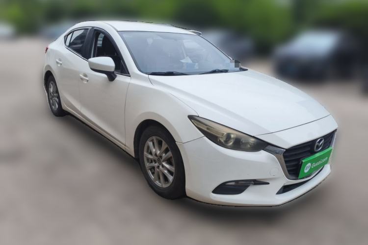 Used Mazda 3 Axela 2019 Cloud-Controlled Version Sedan 1.5L Automatic Comfort Trim China VI Standard Front Right 45 Deg