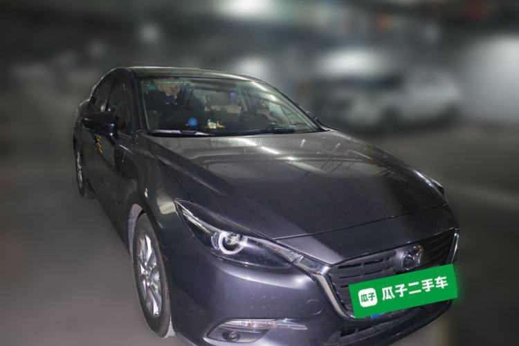 Used Mazda 3 Axela 2019 Cloud-Controlled Sedan 1.5L Automatic Luxury Model China VI Standard Front Right 45 Deg