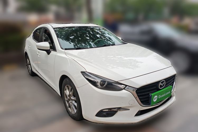 Used Mazda 3 Axela 2019 Cloud-Controlled Sedan 1.5L Automatic Luxury Model China VI Standard Front Right 45 Deg