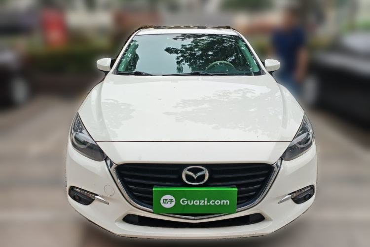 Used Mazda 3 Axela 2019 Cloud-Controlled Sedan 1.5L Automatic Luxury Model China VI Standard Front