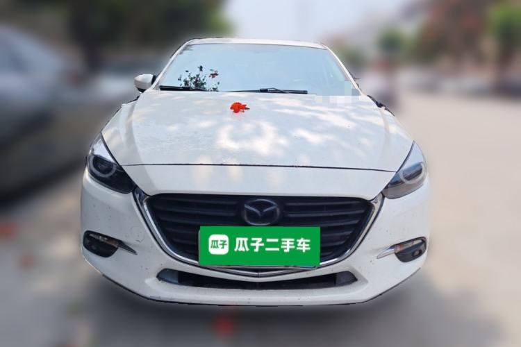 Used Mazda 3 Axela 2019 Cloud-Controlled Version Hatchback 2.0L Automatic Luxury Model China VI Standard Front