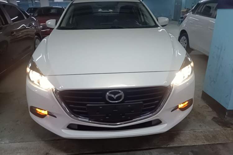 Used Mazda 3 Axela 2019 Cloud-Controlled Version Sedan 1.5L Automatic Comfort Trim China V Standard Front