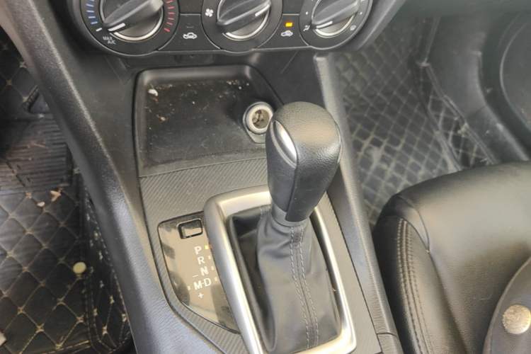 Used Mazda 3 Axela 2019 Cloud-Controlled Version Sedan 1.5L Automatic Comfort Trim China V Standard Gear Lever