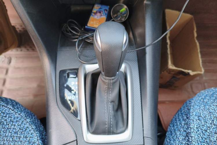 Used Mazda 3 Axela 2019 Cloud-Controlled Version Sedan 1.5L Automatic Comfort Trim China VI Standard Gear Lever