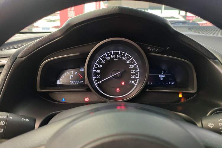 Used Mazda 3 Axela 2019 Cloud-Controlled Sedan 1.5L Automatic Luxury Model China VI Standard Instrument Cluster