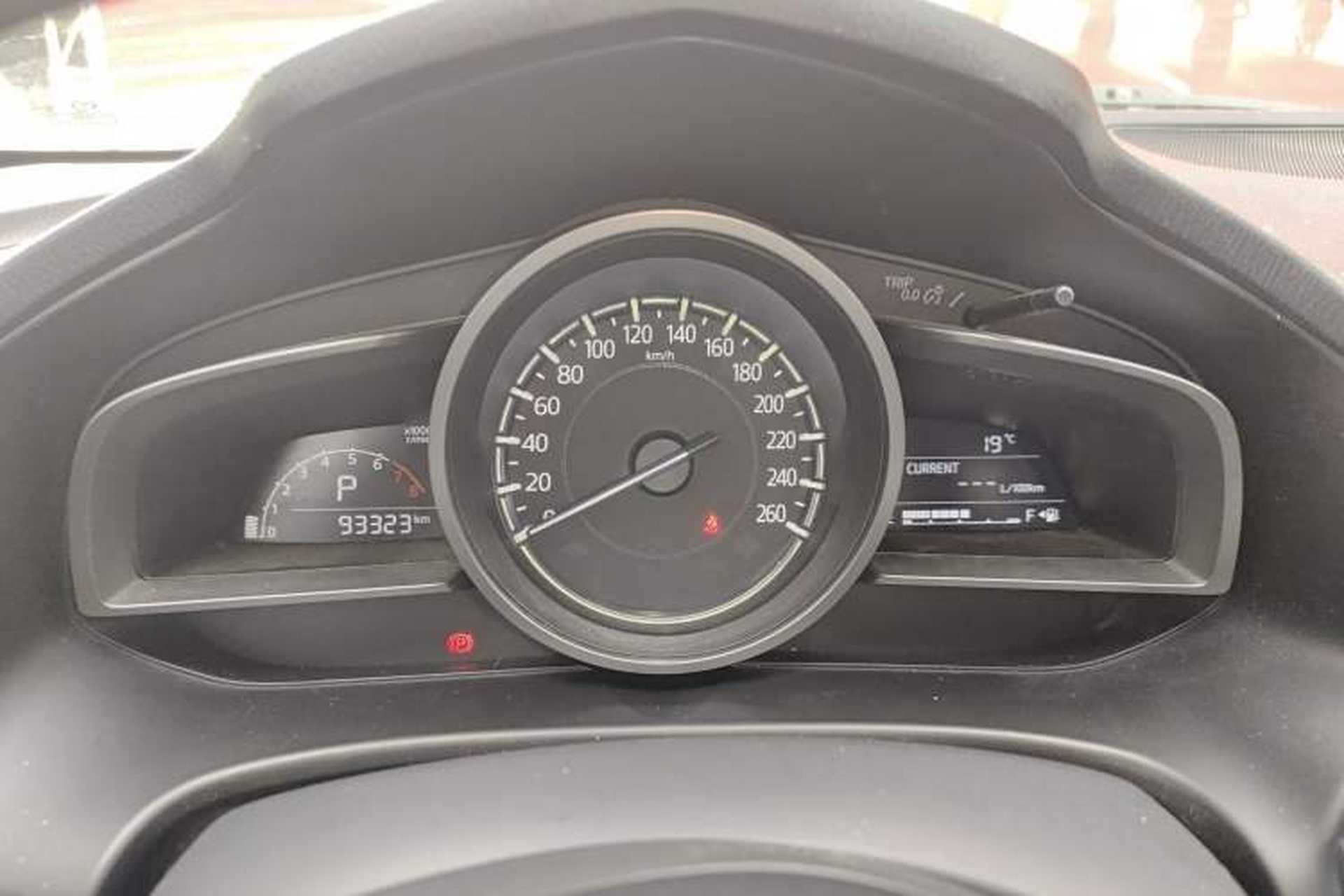 Used Mazda 3 Axela 2019 Cloud-Controlled Sedan 1.5L Automatic Luxury Model China VI Standard Instrument Cluster
