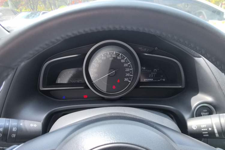 Used Mazda 3 Axela 2019 Cloud-Controlled Version Sedan 2.0L Automatic Luxury Trim China VI Standard Instrument Cluster