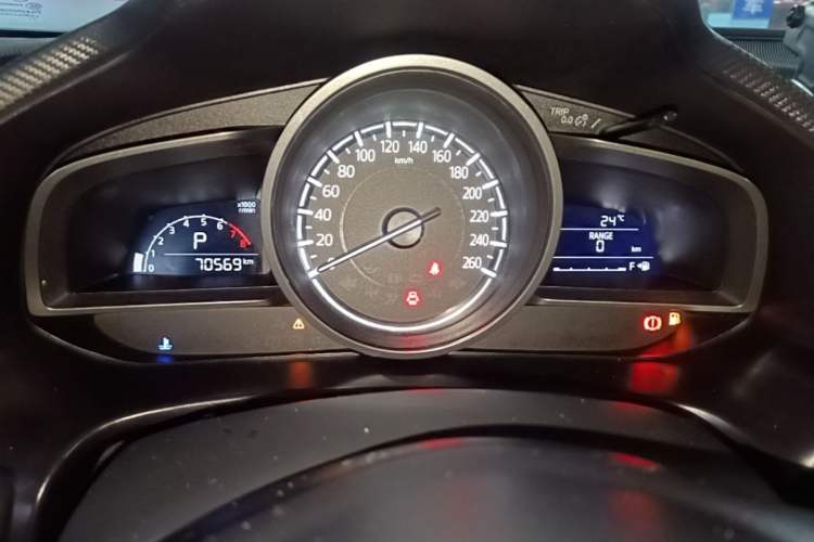 Used Mazda 3 Axela 2019 Cloud-Controlled Version Sedan 1.5L Automatic Comfort Trim China V Standard Instrument Cluster