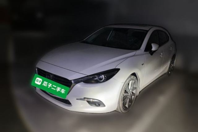Used Mazda 3 Axela 2019 CloudControl Edition Hatchback 2.0L Automatic Sport Model China VI Standard