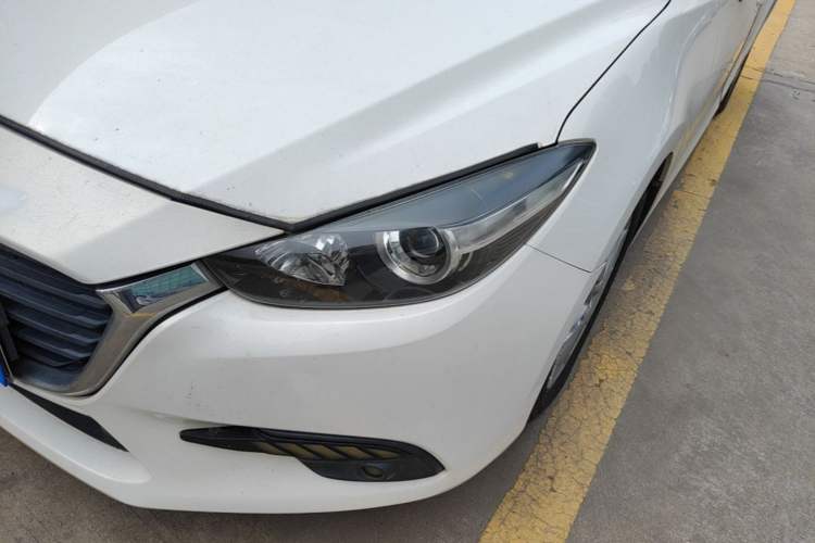 Used Mazda 3 Axela 2019 Cloud-Controlled Version Sedan 1.5L Automatic Comfort Trim China VI Standard Left Front Headlight