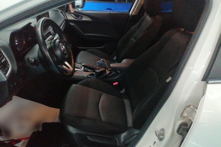 Used Mazda 3 Axela 2019 Cloud-Control Edition Hatchback 1.5L Automatic Comfort Model China VI Standard Left Front Seat