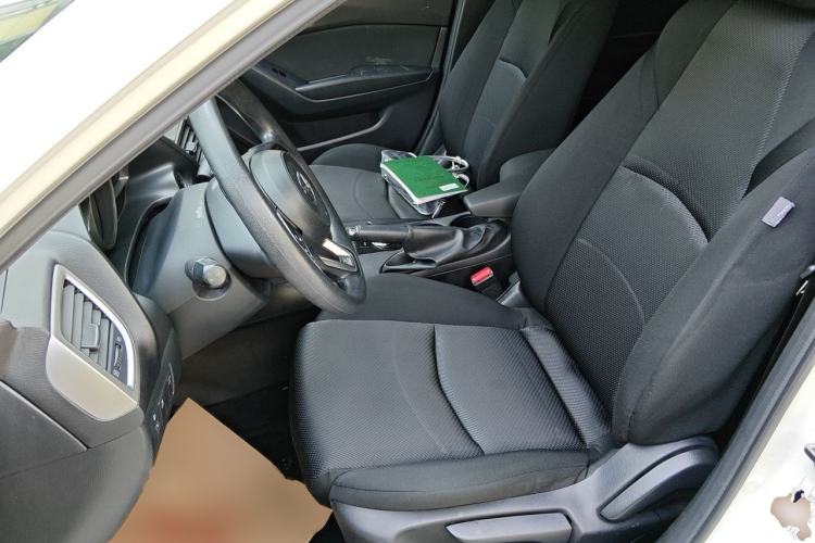 Used Mazda 3 Axela 2019 Cloud-Controlled Version Sedan 1.5L Automatic Comfort Trim China VI Standard Left Front Seat