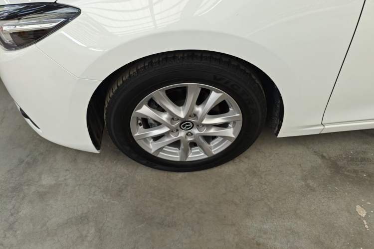 Used Mazda 3 Axela 2019 Cloud-Controlled Sedan 1.5L Automatic Luxury Model China VI Standard Left Front Wheel Hub