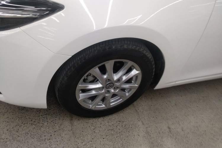 Used Mazda 3 Axela 2019 Cloud-Controlled Sedan 1.5L Automatic Luxury Model China VI Standard Left Front Wheel Hub