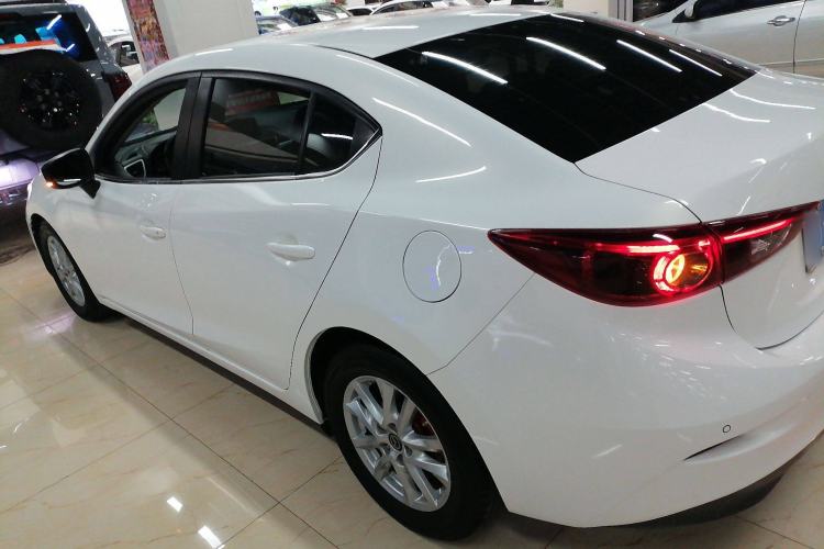 Used Mazda 3 Axela 2019 Cloud-Controlled Version Sedan 1.5L Automatic Luxury Trim China V Standard Left Side
