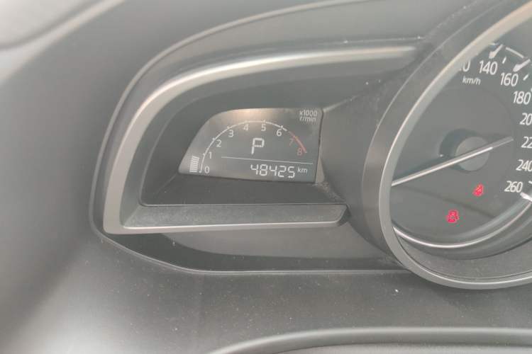 Used Mazda 3 Axela 2019 Cloud-Controlled Version Sedan 1.5L Automatic Comfort Trim China VI Standard Odometer Close Up