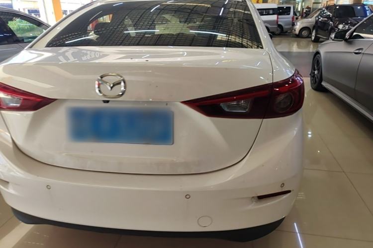 Used Mazda 3 Axela 2019 Cloud-Controlled Sedan 1.5L Automatic Luxury Model China VI Standard Rear