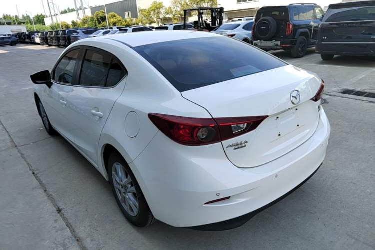 Used Mazda 3 Axela 2019 Cloud-Controlled Version Sedan 1.5L Automatic Comfort Trim China VI Standard Rear Left 45 Deg