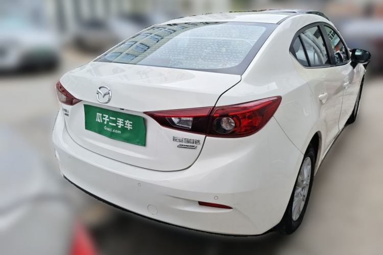 Used Mazda 3 Axela 2019 Cloud-Controlled Version Sedan 1.5L Automatic Comfort Trim China VI Standard Rear