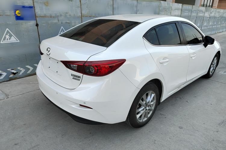 Used Mazda 3 Axela 2019 Cloud-Controlled Version Sedan 1.5L Automatic Comfort Trim China VI Standard Rear Right 45 Deg