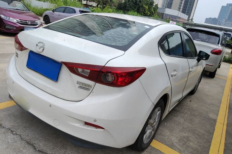 Used Mazda 3 Axela 2019 Cloud-Controlled Version Sedan 1.5L Automatic Comfort Trim China VI Standard Rear Right 45 Deg
