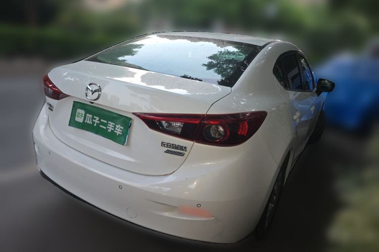 Used Mazda 3 Axela 2019 Cloud-Controlled Sedan 1.5L Automatic Luxury Model China VI Standard Rear Right 45 Deg