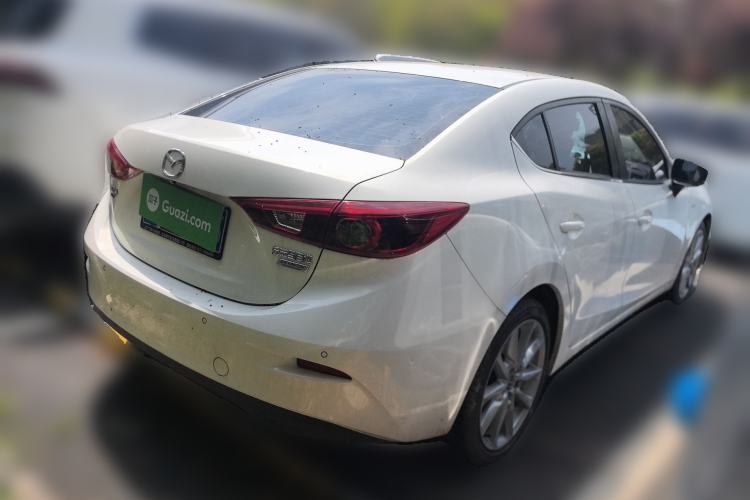 Used Mazda 3 Axela 2019 Cloud-Controlled Version Sedan 2.0L Automatic Luxury Trim China VI Standard Rear Right 45 Deg
