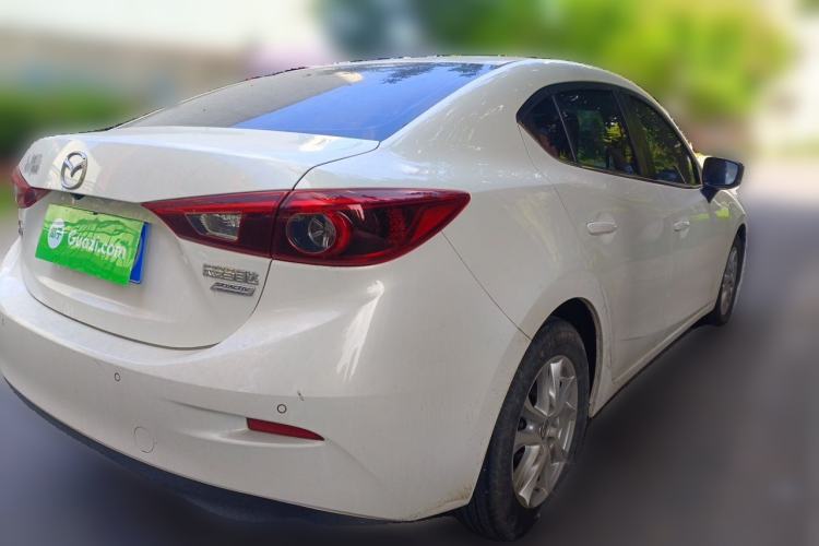Used Mazda 3 Axela 2019 Cloud-Controlled Sedan 1.5L Automatic Luxury Model China VI Standard Rear Right 45 Deg