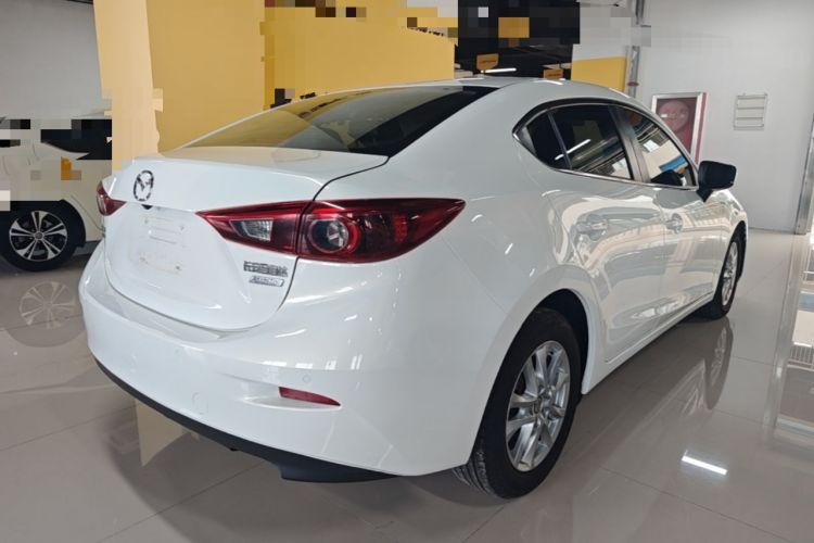Used Mazda 3 Axela 2019 Cloud-Controlled Sedan 1.5L Automatic Luxury Model China VI Standard Rear Right 45 Deg