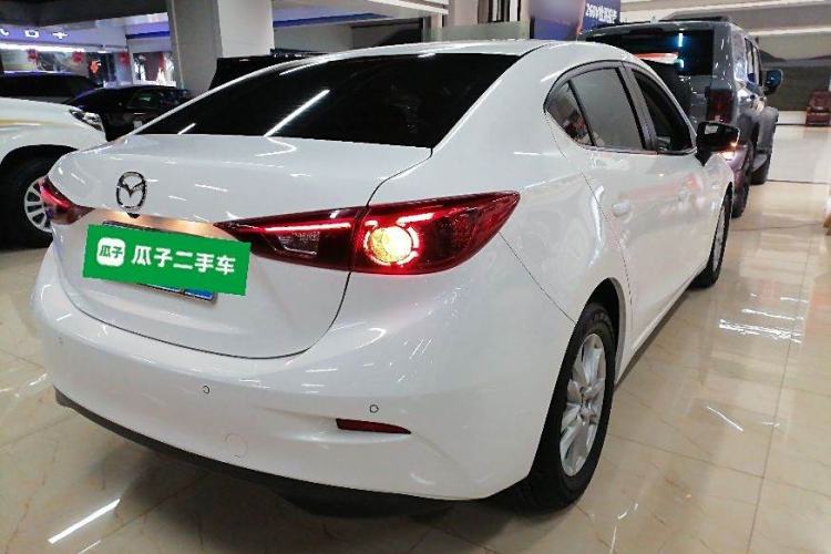 Used Mazda 3 Axela 2019 Cloud-Controlled Version Sedan 1.5L Automatic Luxury Trim China V Standard Rear Right 45 Deg