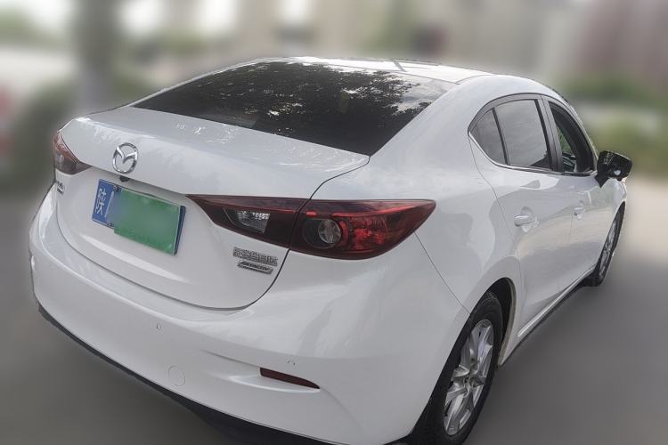 Used Mazda 3 Axela 2019 Cloud-Controlled Version Sedan 1.5L Automatic Comfort Trim China VI Standard Rear Right 45 Deg