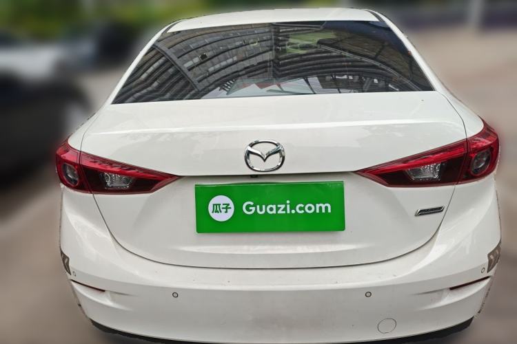 Used Mazda 3 Axela 2019 Cloud-Controlled Sedan 1.5L Automatic Luxury Model China VI Standard Rear