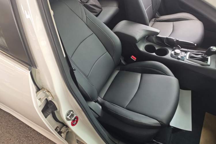 Used Mazda 3 Axela 2019 Cloud-Controlled Version Sedan 1.5L Automatic Comfort Trim China VI Standard Right Front Seat
