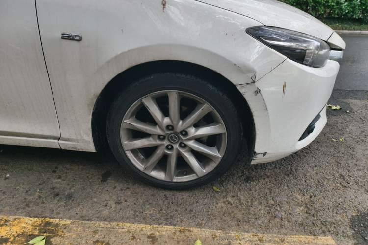 Used Mazda 3 Axela 2019 Cloud-Controlled Version Sedan 2.0L Automatic Luxury Trim China VI Standard Right Front Wheel Hub