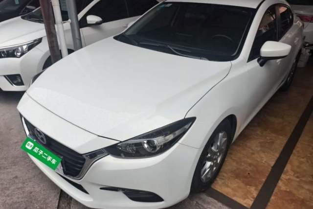 Mazda 3 Axela 2019 Cloud-Controlled Version Sedan 1.5L Automatic Comfort Trim China VI Standard usado