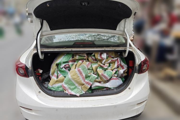 Used Mazda 3 Axela 2019 Cloud-Controlled Version Sedan 1.5L Automatic Comfort Trim China VI Standard Trunk