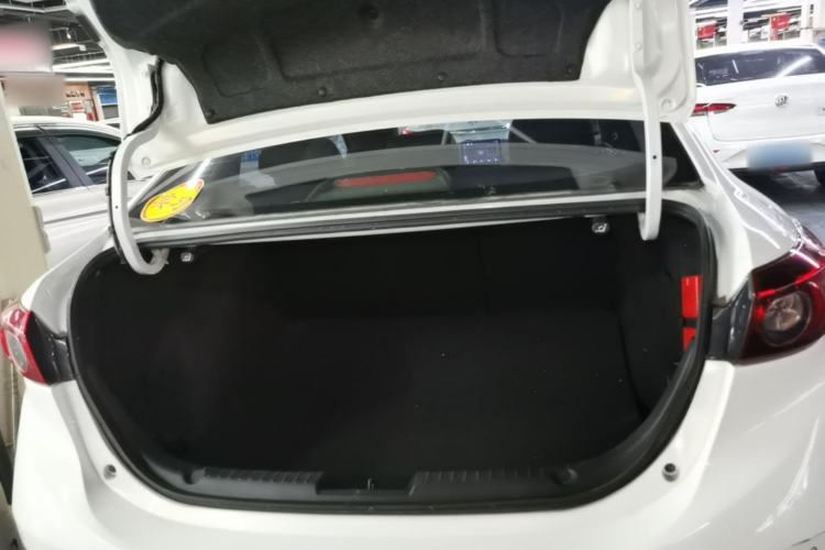Used Mazda 3 Axela 2019 Cloud-Controlled Version Sedan 1.5L Automatic Comfort Trim China VI Standard Trunk